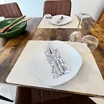 W&d Living-kunstvoll-gespannparkplatz & Terrasse