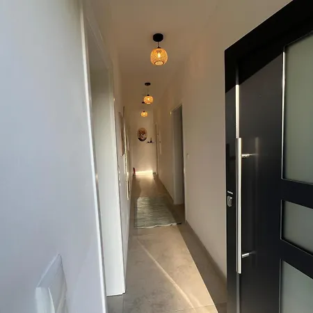 W&d Living-kunstvoll-gespannparkplatz & Terrasse Lejlighed Celle