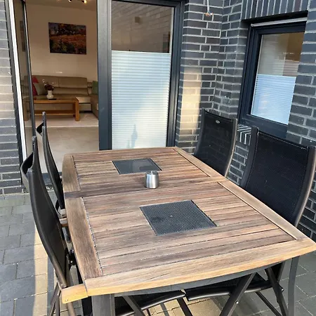 W&d Living-kunstvoll-gespannparkplatz & Terrasse Lejlighed Celle